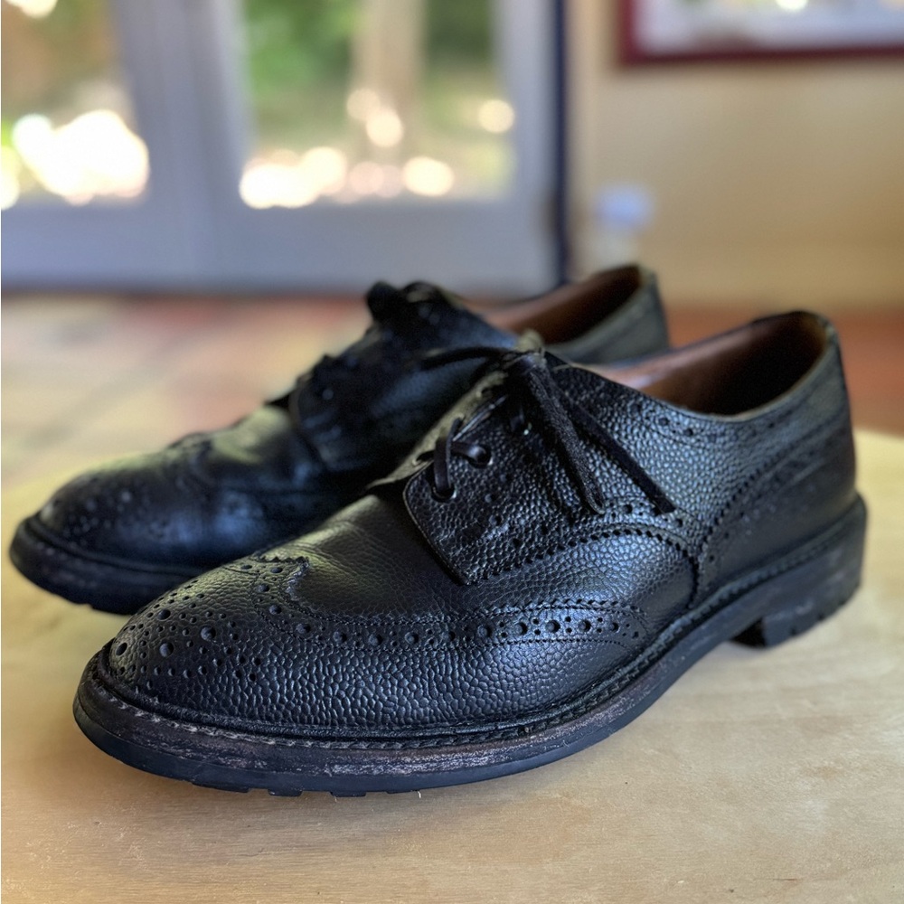 Classic Black Leather Men's Brogues